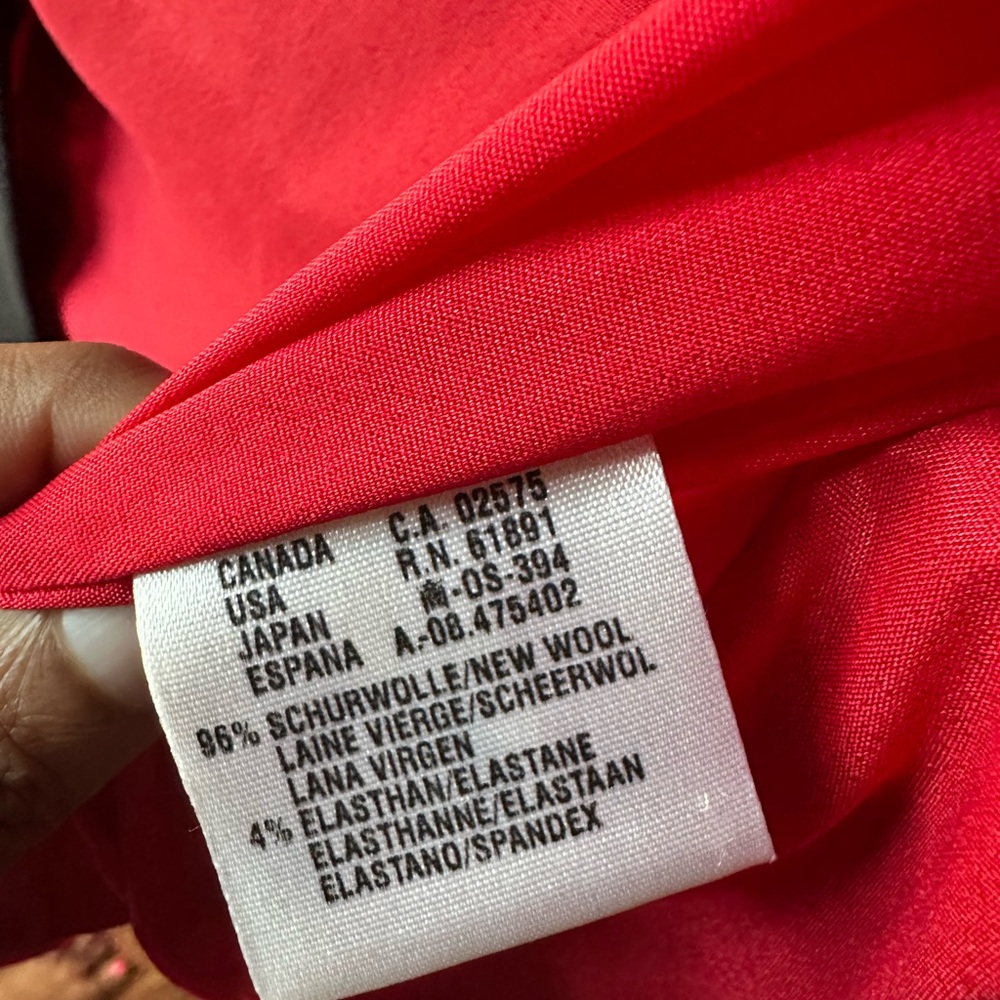 ESCADA MARGARETHA LEY VINTAGE BLACK BLAZER RED TRIM RED INTERIOR DETAILS - Picture 5 of 9
